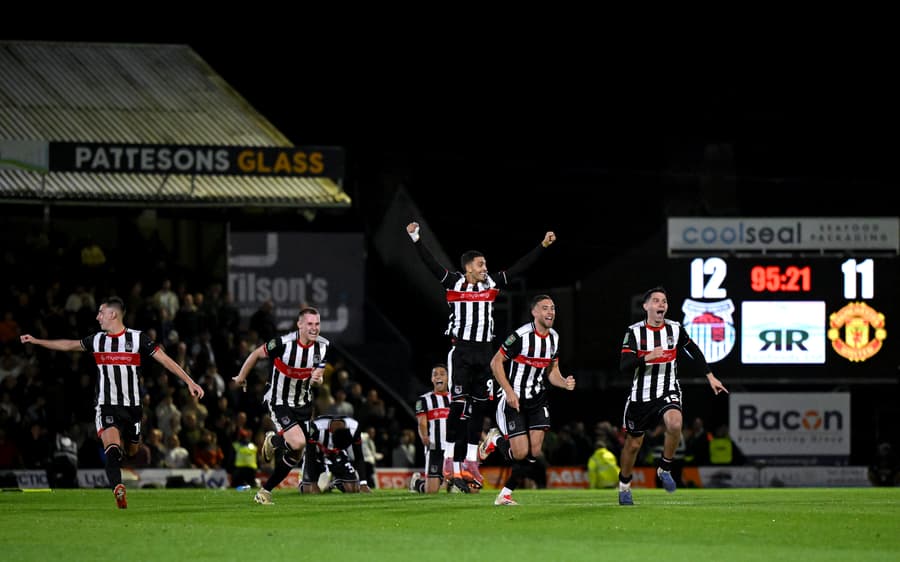 Grimsby Town Stun Manchester United in Carabao Cup Thriller With 12-11 Penalty Shootout Win - Loadedmore.ng