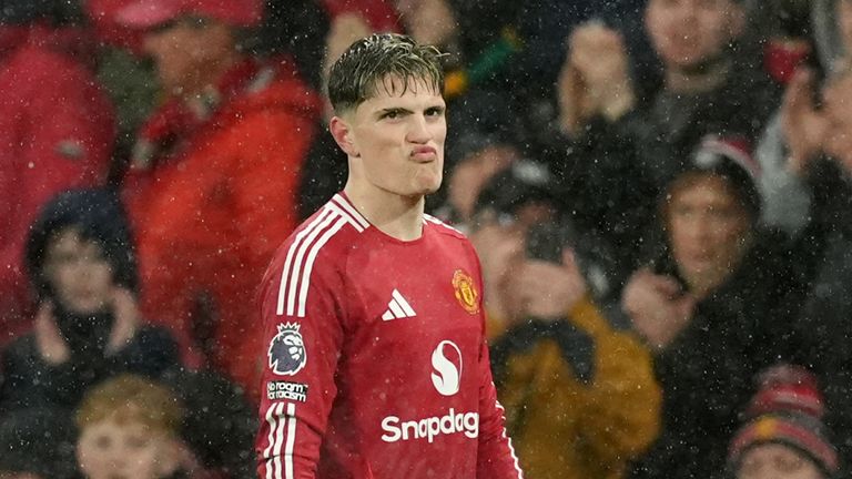 Chelsea Agree £40m Deal to Sign Manchester United Winger Alejandro Garnacho - Loadedmore.ng