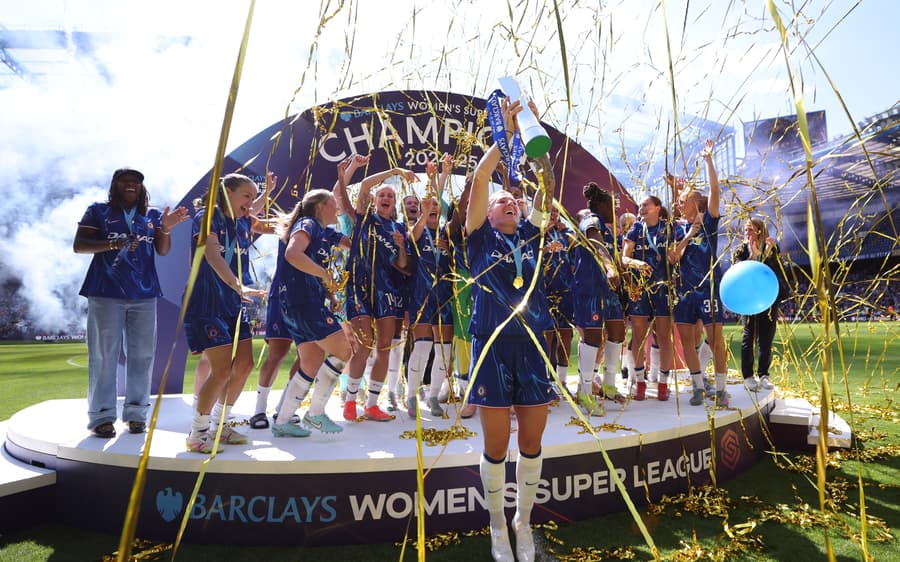 WSL Big Kick-Off: Arsenal Aim to End Chelsea’s Six-Year Reign as Lionesses Shake Up the League