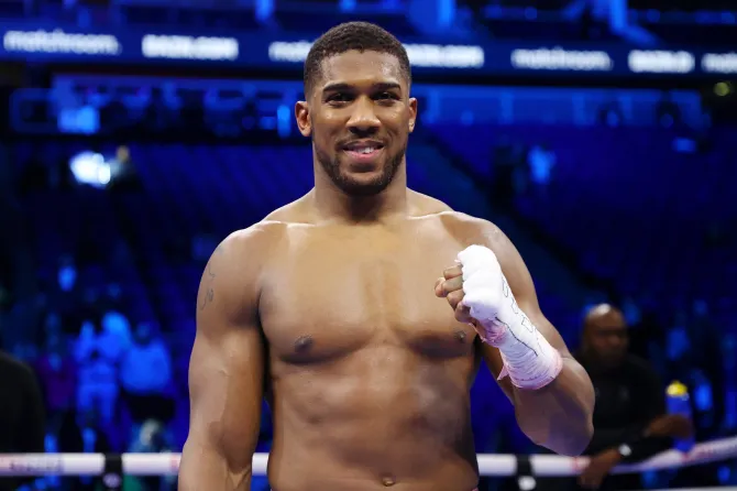 Anthony Joshua Extends Career as Eddie Hearn Predicts Retirement Push to 2027 - Loadedmore.ng