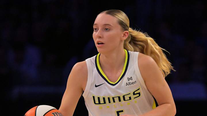 Wings Go All-In on Paige Bueckers’ Rookie of the Year Campaign With Shirt Giveaway at Season Finale - Loadedmore.ng