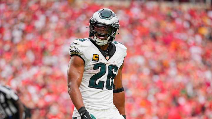 Saquon Barkley Hit With NFL’s Biggest Fine of 2025 Season Despite No Flag