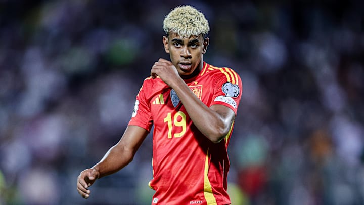 Barcelona Handed Lamine Yamal Injury Scare on Spain Duty